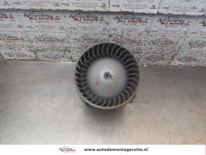 O167468 Gebruikte chaufage ventilatiemotor Mitsubishi Colt