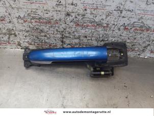 O167476 Gebruikte deurgreep 4deurs rechts-voor Toyota Yaris