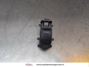 O167480 Gebruikte ruit schakelaar elektrisch Toyota Yaris