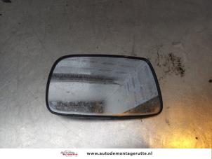 O167489 Gebruikte spiegelglas links Daihatsu Young RV