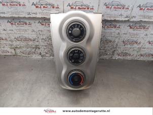 O167500 Gebruikte kachel bedieningspaneel Toyota Yaris