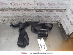 O167555 Gebruikte veiligheidsgordel rechts-achter Mitsubishi Colt