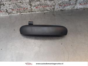 O167588 Gebruikte portiergreep 2deurs rechts Mitsubishi Colt