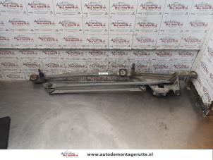 O167607 Gebruikte ruitenwismotor+mechaniek Ford Focus