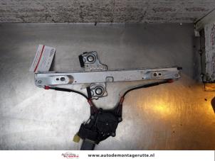 O167686 Gebruikte ruitmechaniek 4deurs rechts-voor Ford Fiesta
