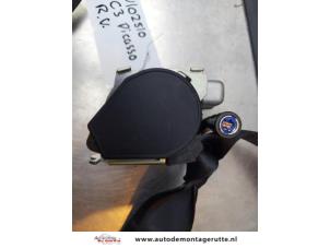 O167805 Gebruikte veiligheidsgordel rechts-voor Citroen C3 Picasso
