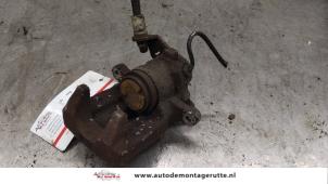 O167858 Gebruikte remklauw (tang) links-achter Peugeot 307
