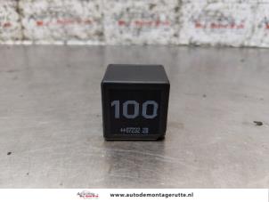 O167888 Gebruikte brandstofpomp relais Volkswagen Golf
