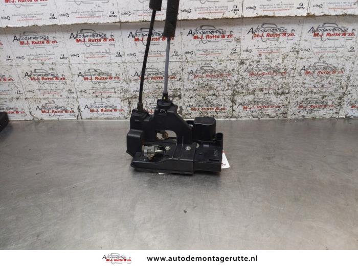 Gebruikte Portierslot Mechaniek 4Deurs links-achter Chevrolet Spark O167917