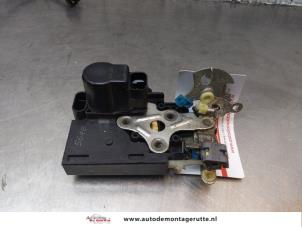 O167922 Gebruikte slotmechaniek portier 4deurs rechts-voor Chevrolet Spark