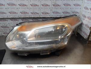 O168029 Gebruikte linker koplamp Citroen C3 Picasso