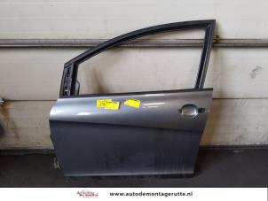 O168073 Gebruikte deur 4deurs links-voor Seat Altea