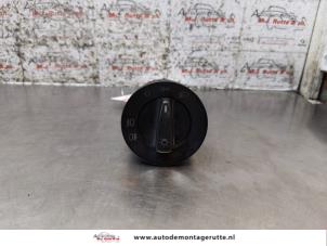 O168137 Gebruikte licht schakelaar Volkswagen Polo