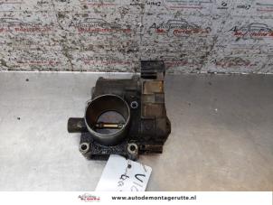 O168165 Gebruikte gasklephuis Ford KA