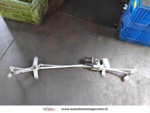 O168256 Gebruikte ruitenwismotor+mechaniek Mercedes Vito