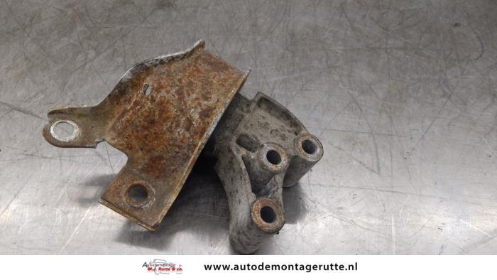 Gebruikte Motorsteun Ford KA O168301