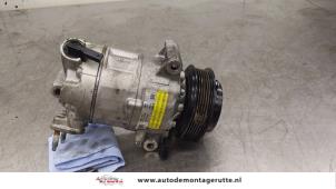 O168305 Gebruikte pomp airco Ford Transit Connect