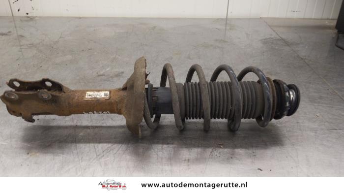 Gebruikte Veerpoot links-voor Volkswagen Lupo O168347