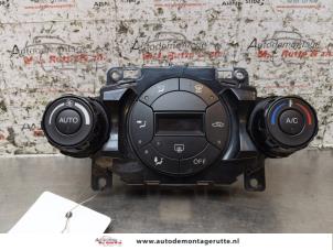 O168431 Gebruikte chaufage bedieningspaneel Ford Fiesta