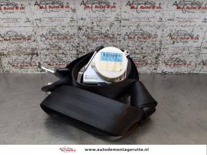 O168442 Gebruikte veiligheidsgordel rechts-achter Ford KA
