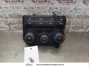 O168496 Gebruikte chaufage bedieningspaneel Hyundai I30