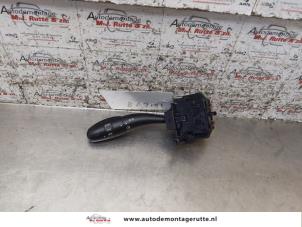 O168507 Gebruikte knipperlicht schakelaar Hyundai I30