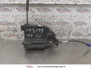 O168534 Gebruikte deurslot mechaniek 4deurs links-voor Citroen C4 Grand Picasso