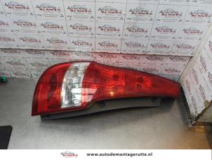O168632 Gebruikte achterlicht links Hyundai I30