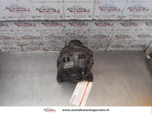 O168690 Gebruikte alternator Renault Kangoo