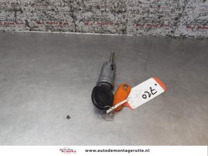 O168709 Gebruikte sleutel+contactslot Opel Meriva