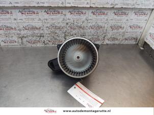 O168698 Gebruikte chaufage ventilatiemotor Fiat 500