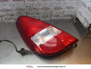 O168726 Gebruikte achterlicht links Suzuki Liana