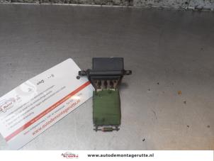 O168787 Gebruikte kachel weerstand Fiat Doblo