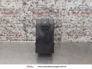 O168832 Gebruikte raam schakelaar elektrisch Opel Astra