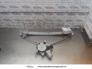 O168858 Gebruikte ruitmechaniek 4deurs rechts-voor Mitsubishi Lancer