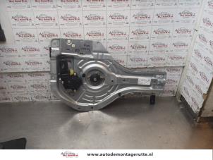 O168946 Gebruikte ruitmechaniek 4deurs rechts-achter Hyundai Tucson