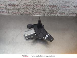 O168949 Gebruikte motor ruitenwisser achter Nissan Primastar