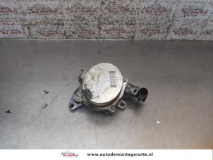 O168950 Gebruikte vacuumpomp (diesel) Nissan Primastar