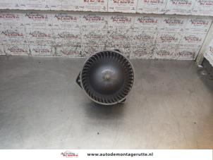 O168991 Gebruikte kachel ventilatiemotor Chevrolet Aveo