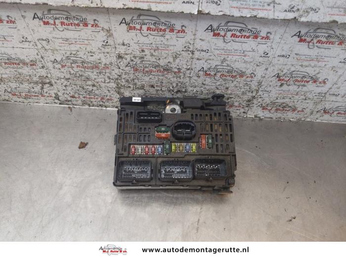Gebruikte Zekeringkast Peugeot Expert O169010