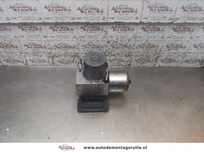 Gebruikte ABS Pomp Renault ZOE O169016