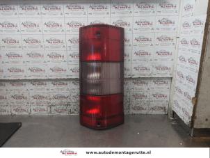 O169032 Gebruikte achterlicht rechts Peugeot Boxer