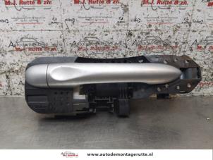 O169056 Gebruikte deurgreep 4deurs rechts-achter Renault Scenic