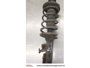 O169108 Gebruikte veerpoot rechts-voor Kia Picanto