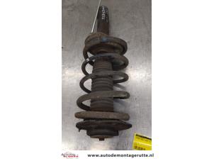 O169111 Gebruikte schokdemperpoot links-voor Citroen Xsara Picasso