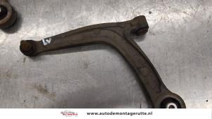 O169128 Gebruikte triangel links-voor Fiat 500