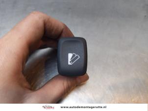 O169168 Gebruikte aanjager schakelaar Renault ZOE