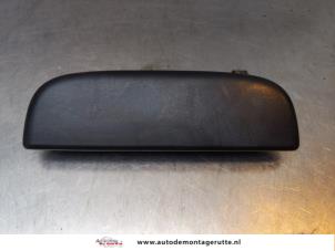 O169203 Gebruikte portiergreep 4deurs links-voor Suzuki Alto