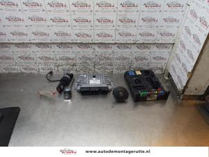 O169221 Gebruikte kontaktslot + computer Citroen C5