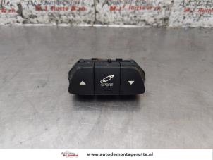 O169226 Gebruikte hoogteregelaar schakelaar Citroen C5